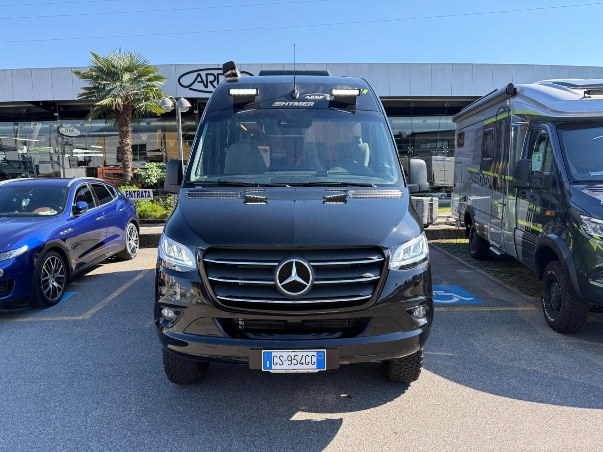 HYMER GRAND CANYON S CROSSOVER 5.93 MERCEDES AUTOM