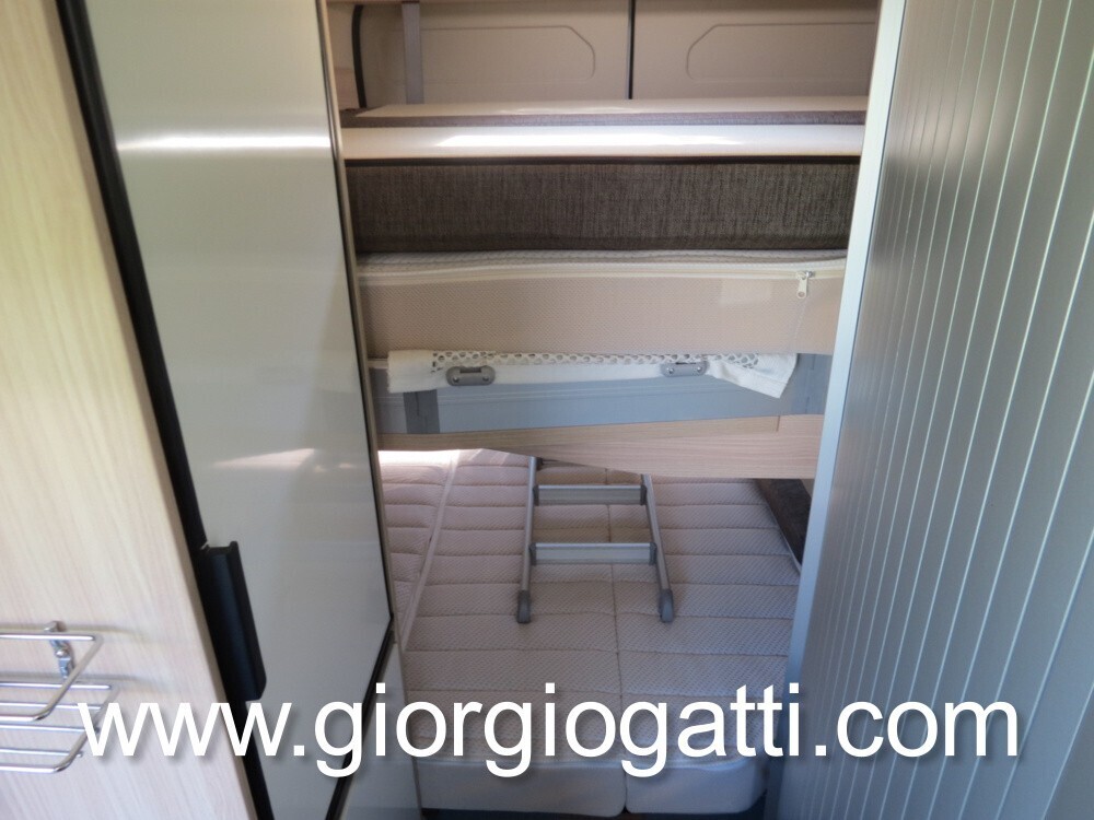 camper puro Bürstner city car c 601 con doppio let