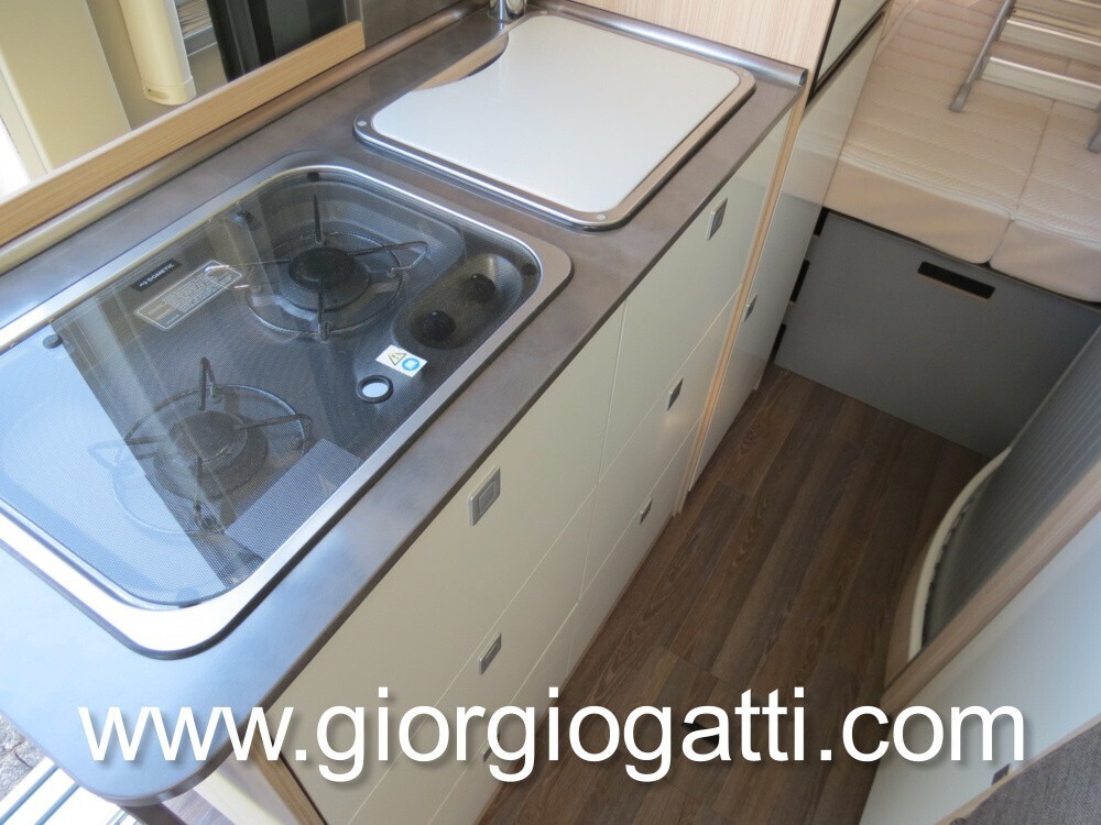 camper puro Bürstner city car c 601 con doppio let