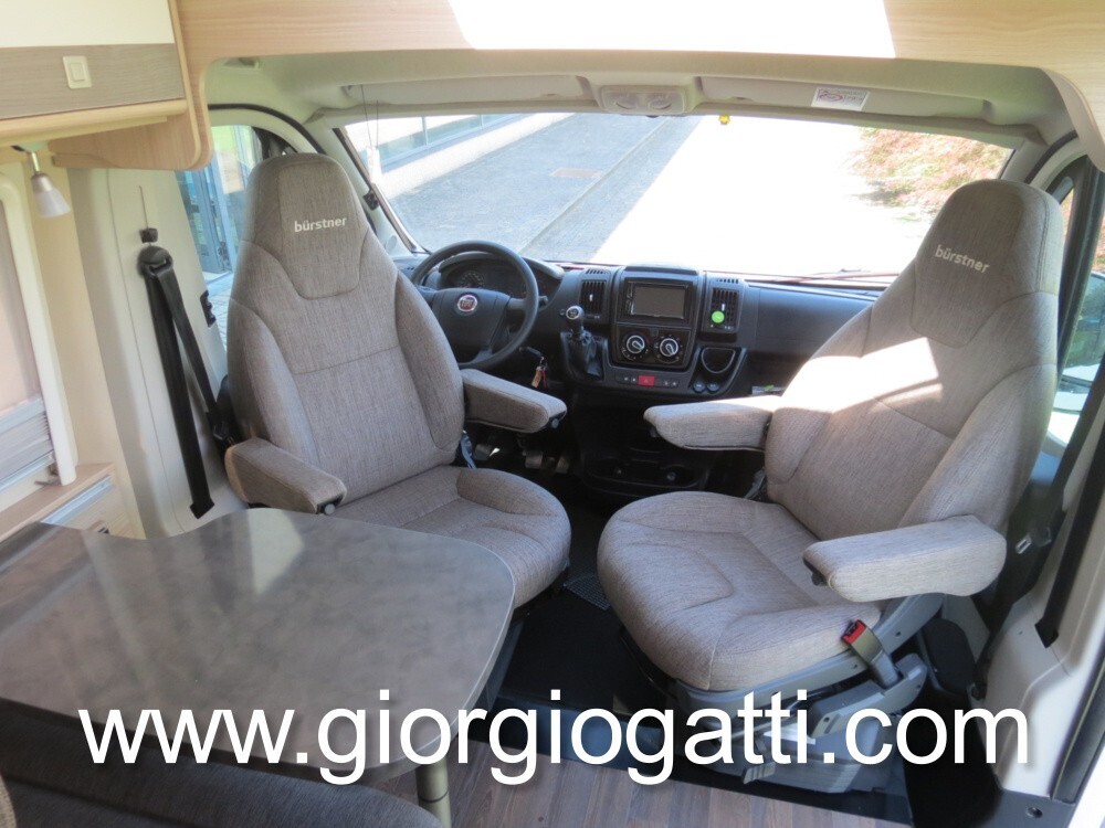 camper puro Bürstner city car c 601 con doppio let