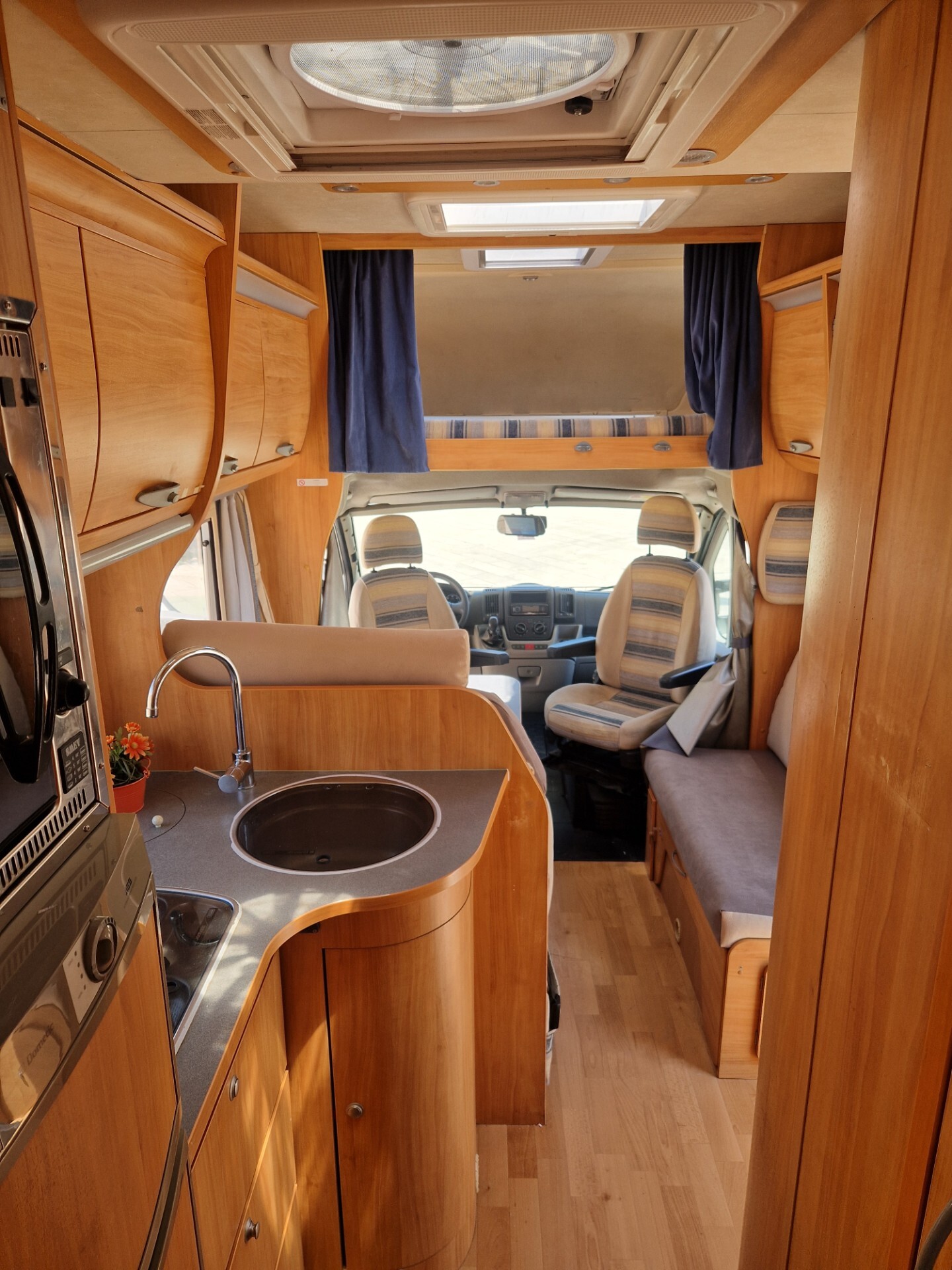 Adria Coral A660 sp