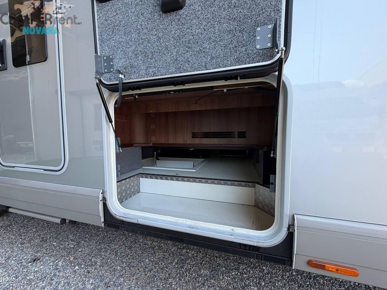 Carthago CHIC E -LINE I 61 XL LE MOTORHOME TOP DI 