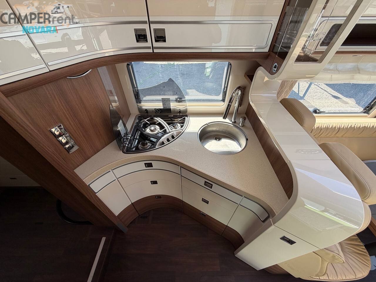 Carthago CHIC E -LINE I 61 XL LE MOTORHOME TOP DI 