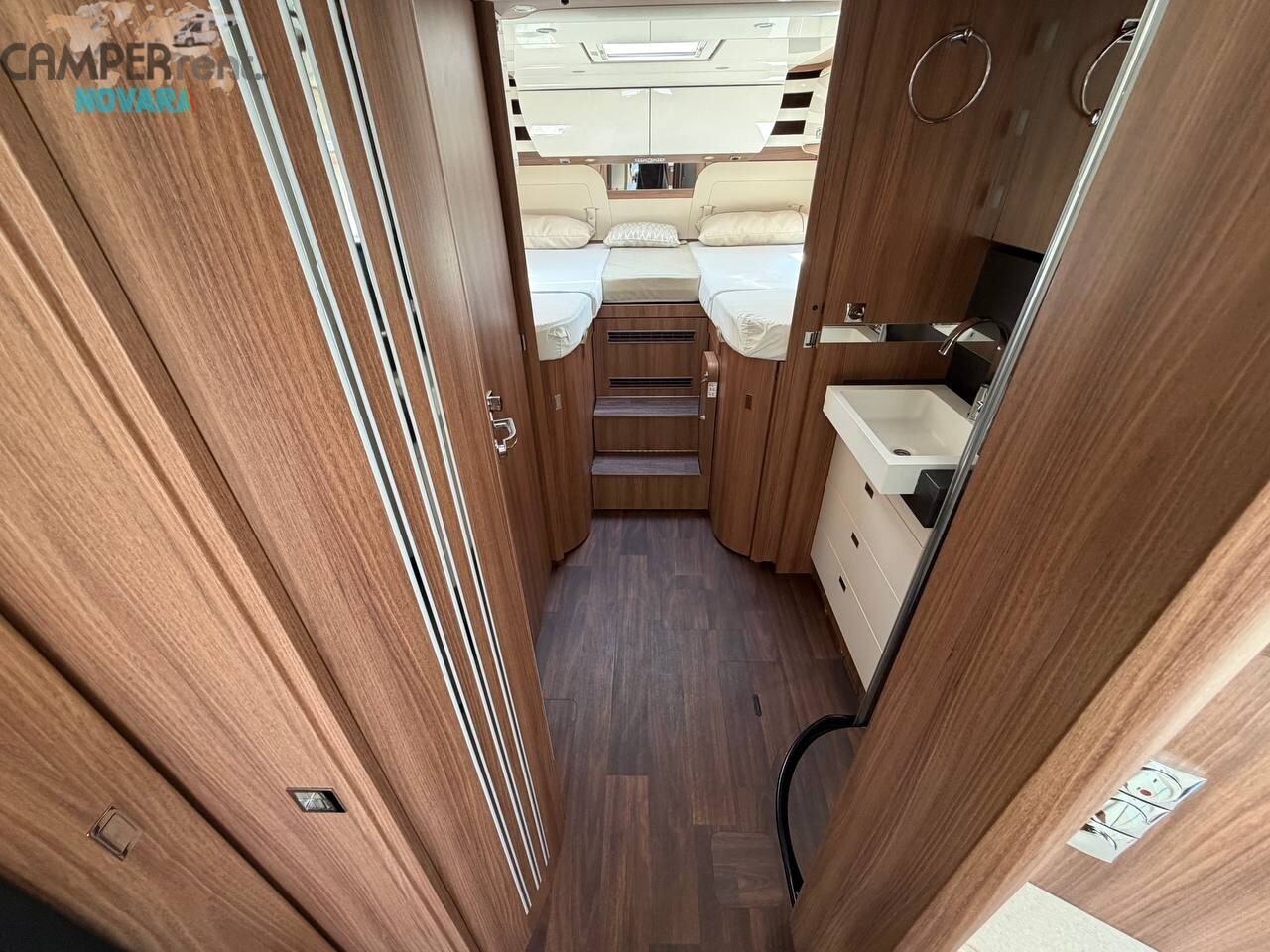 Carthago CHIC E -LINE I 61 XL LE MOTORHOME TOP DI 