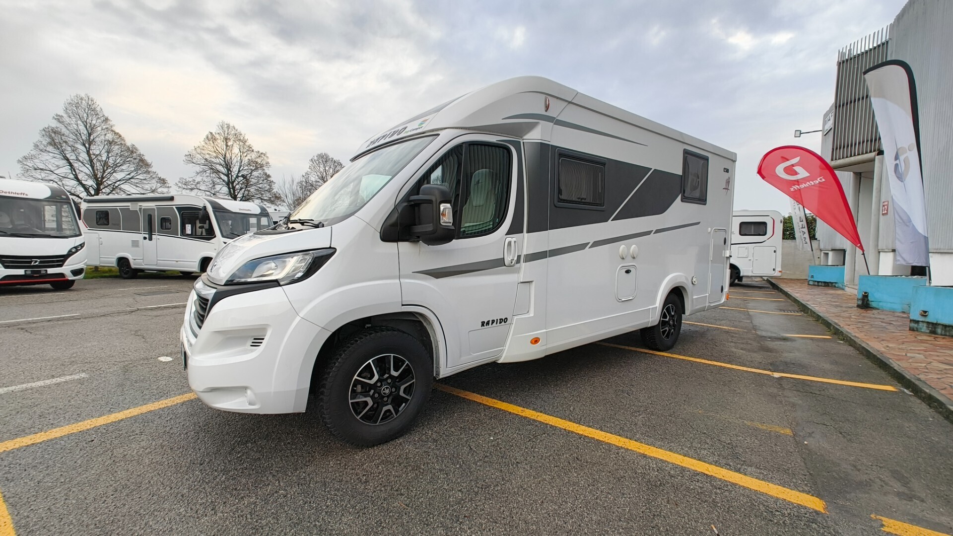 RAPIDO C 50 COMPACT CAMPER SEMINTEGRALE LARGO 217 