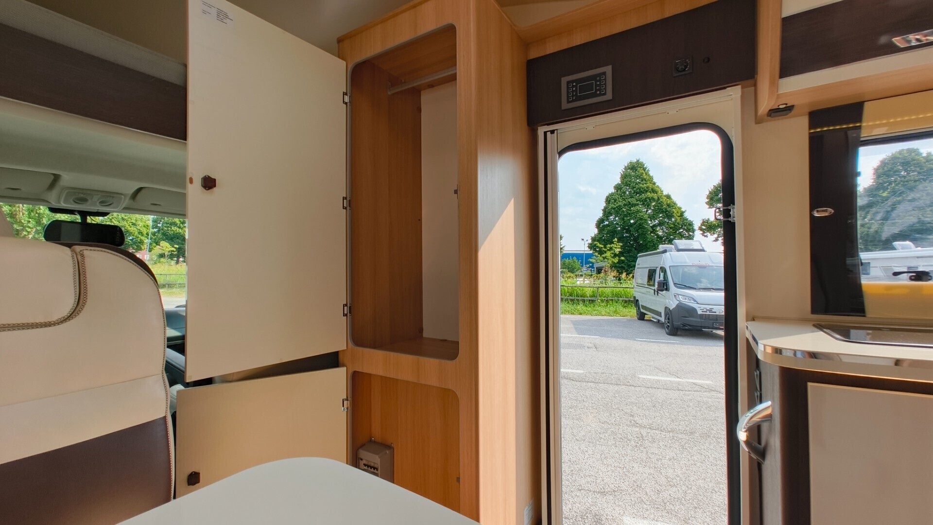 Mclouis GLAMYS 226 CAMPER MANSARDATO (IVA ESPOSTA)