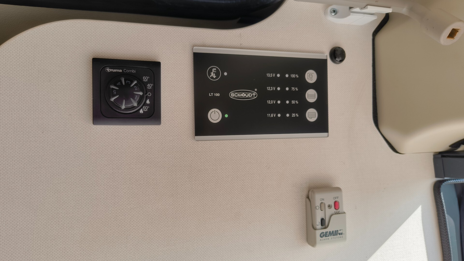 Etrusco 540 DB COMPLETE FURGONATO CON TETTO A SOFF