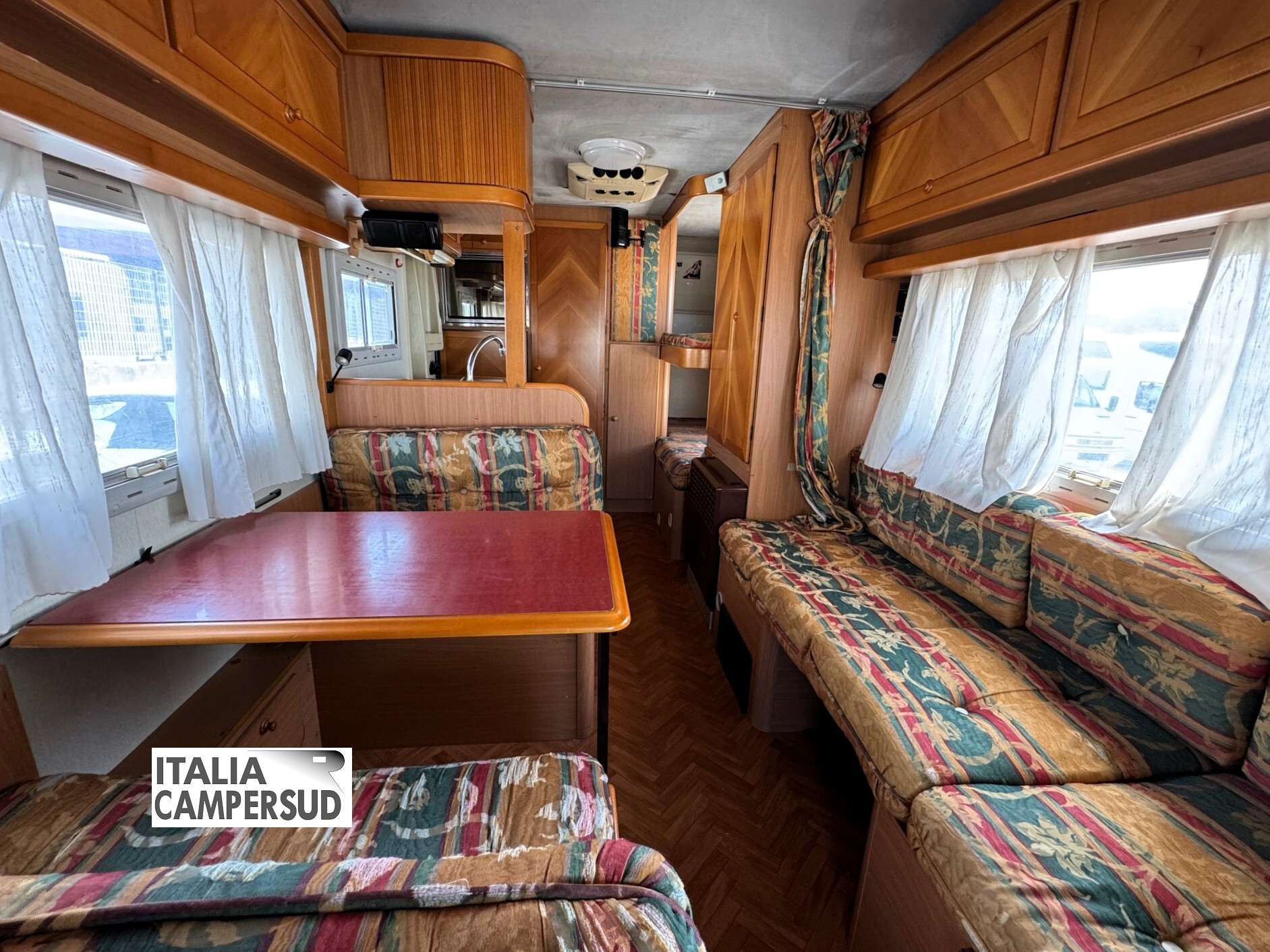 Camper Mobilvetta Icaro 5L Mansardato Iveco Daily 