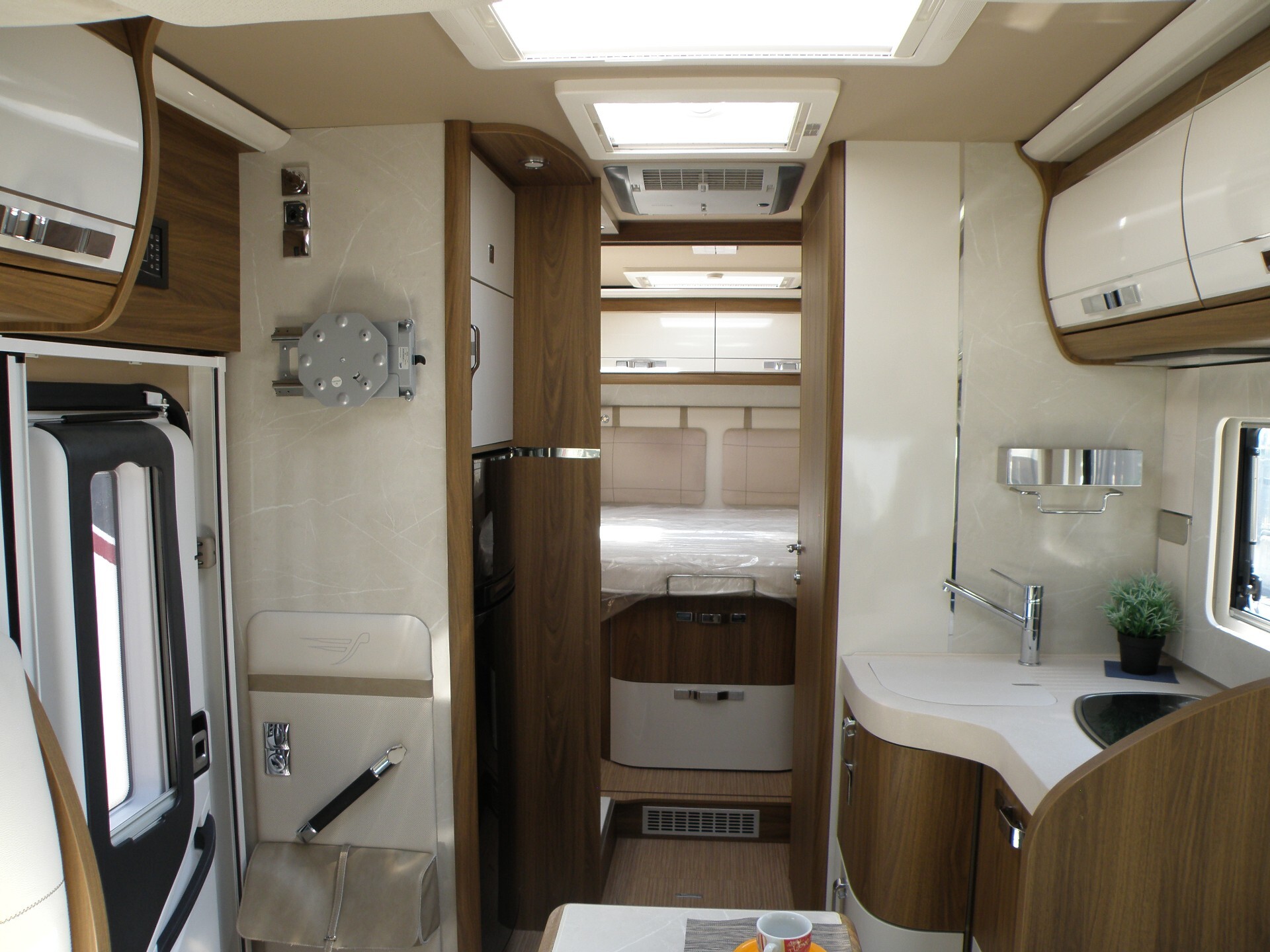 Arca EUROPA H 745 GLC LETTO MATRIMONIALE CENTRALE