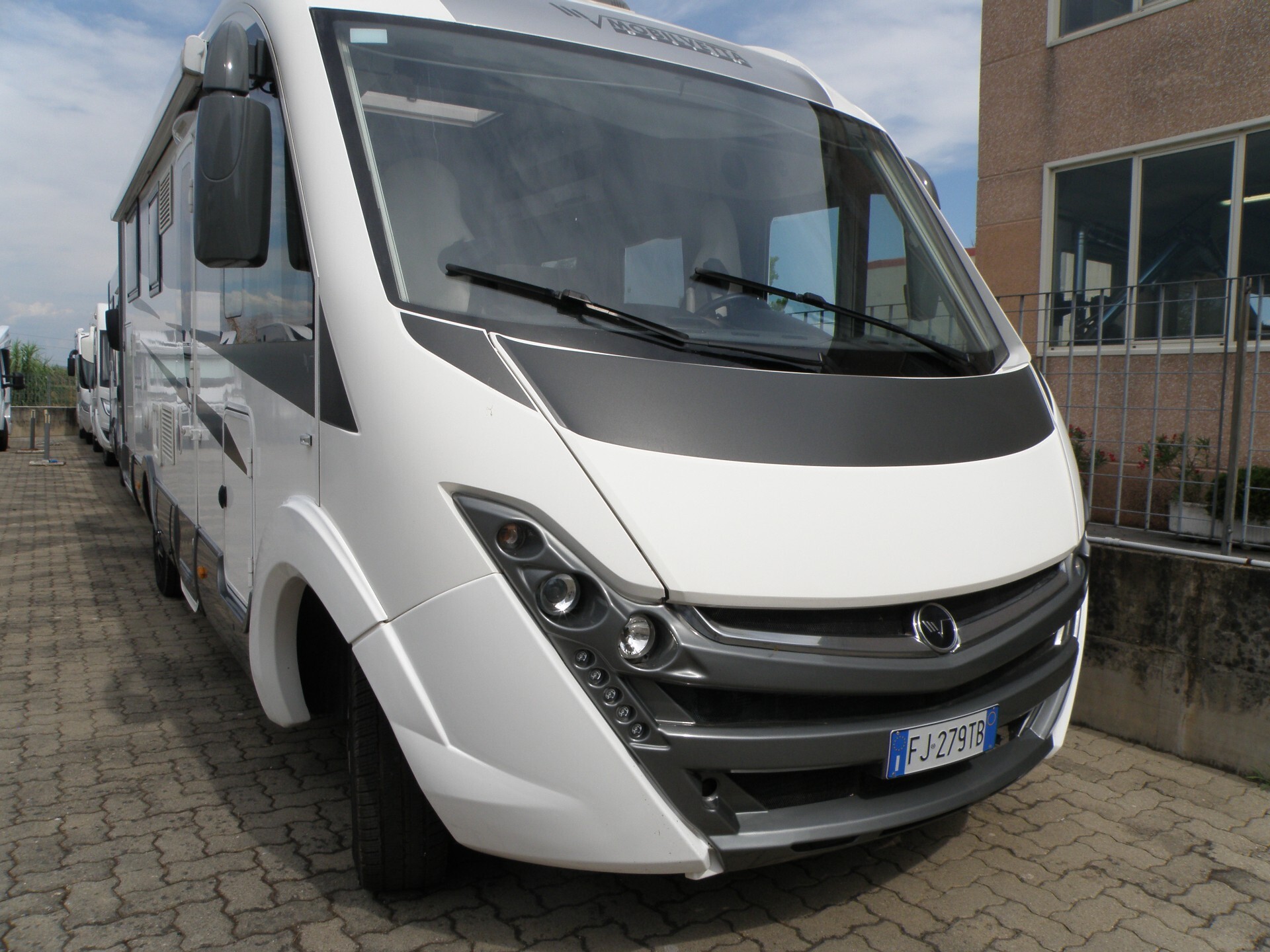 Mobilvetta TEKNOLINE 89 LETTO MATRIMONILA ECENTRAL