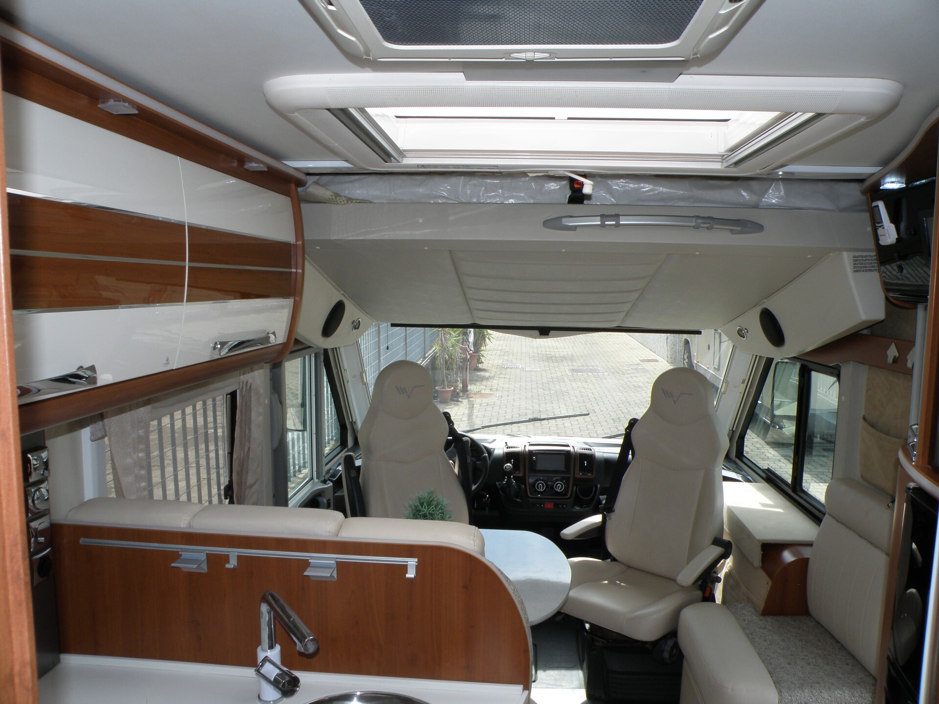 Mobilvetta TEKNOLINE 89 LETTO MATRIMONILA ECENTRAL