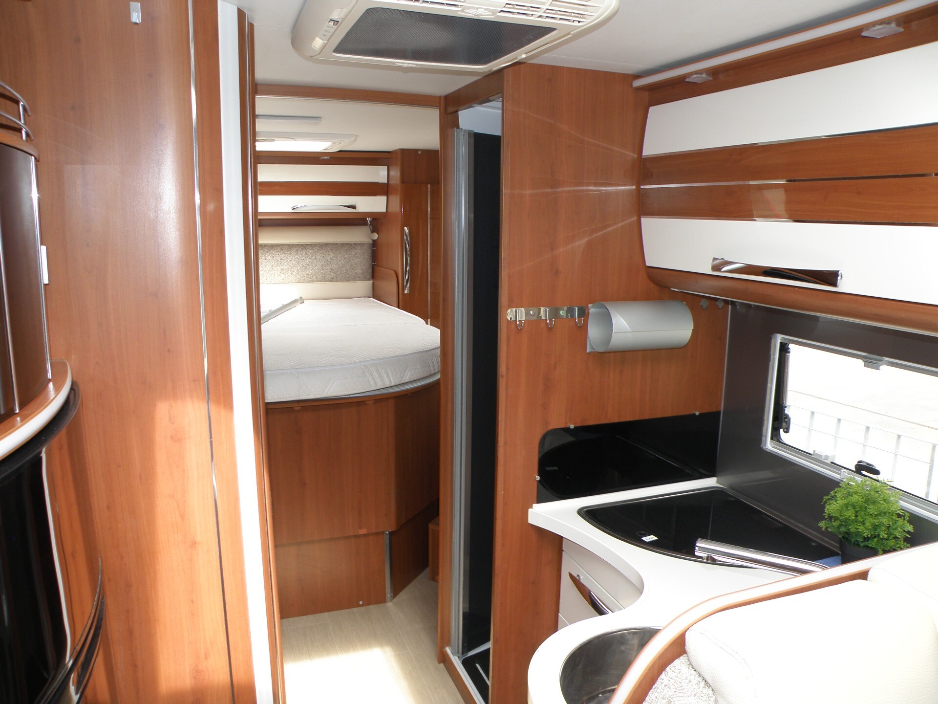 Mobilvetta TEKNOLINE 89 LETTO MATRIMONILA ECENTRAL