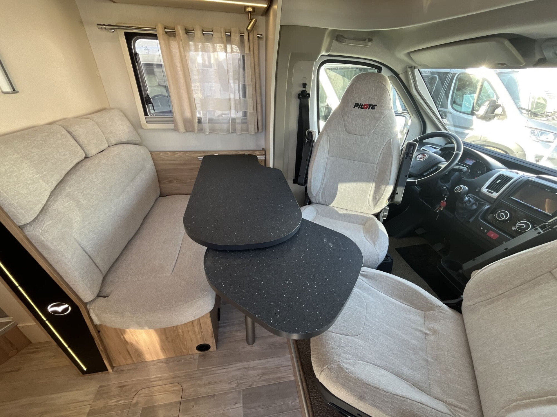 Pilote P 650 ESSENTIEL PORTAMOTO