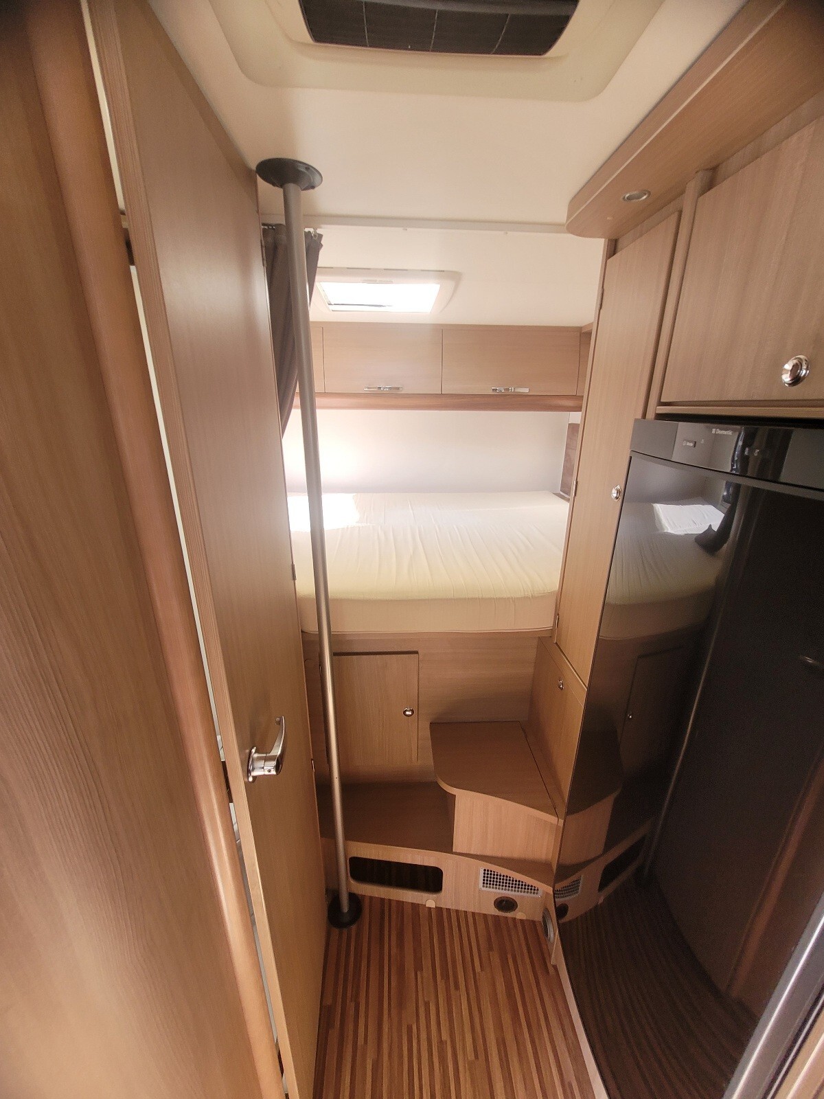 Adria MATRIX M 680 SP AMPIO GARAGE