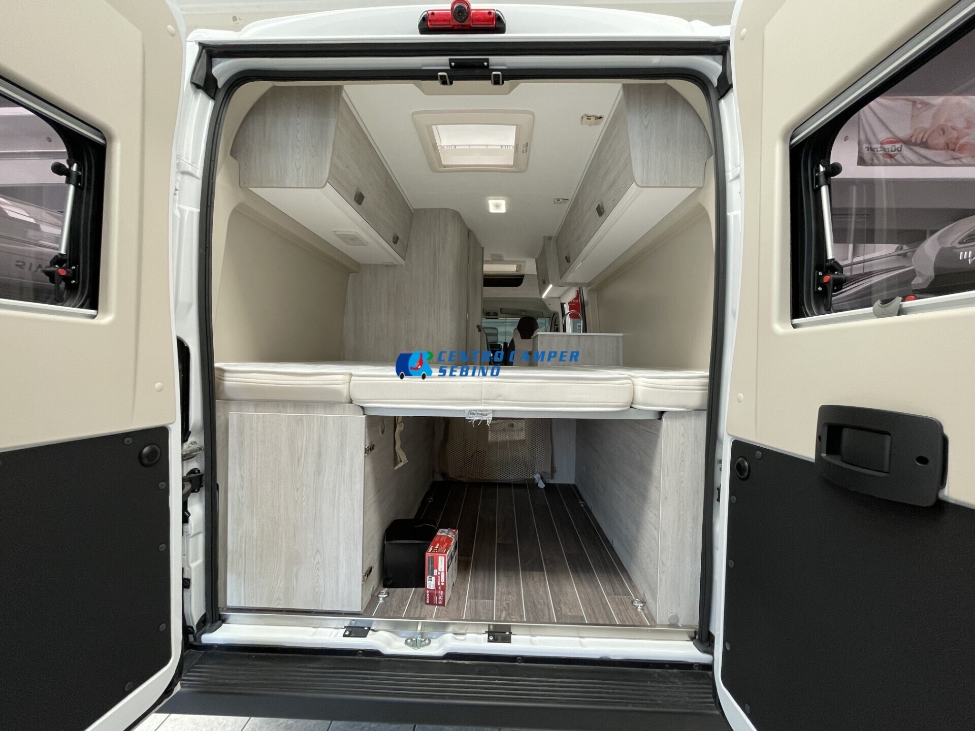 Roller Team Livingstone 2 2024 camper van 5,99 mt