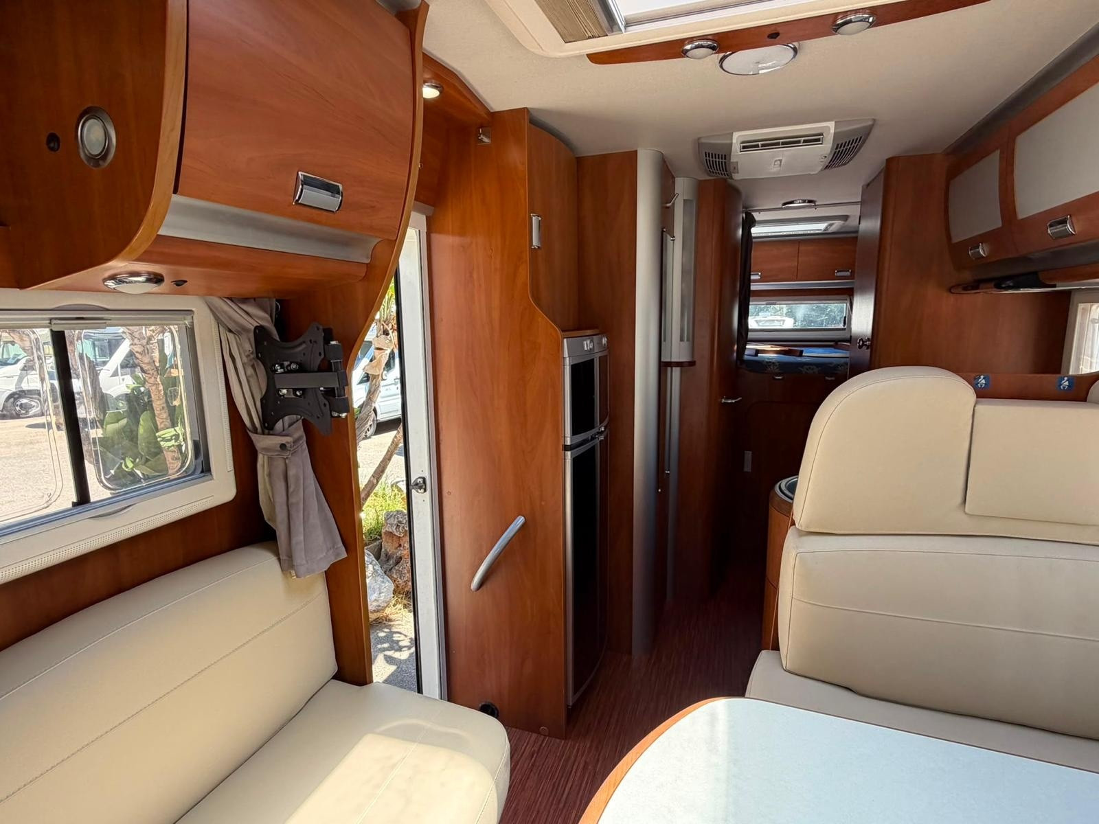 Laika Rexosline 720 Iveco 35c18 Full Opt '2009