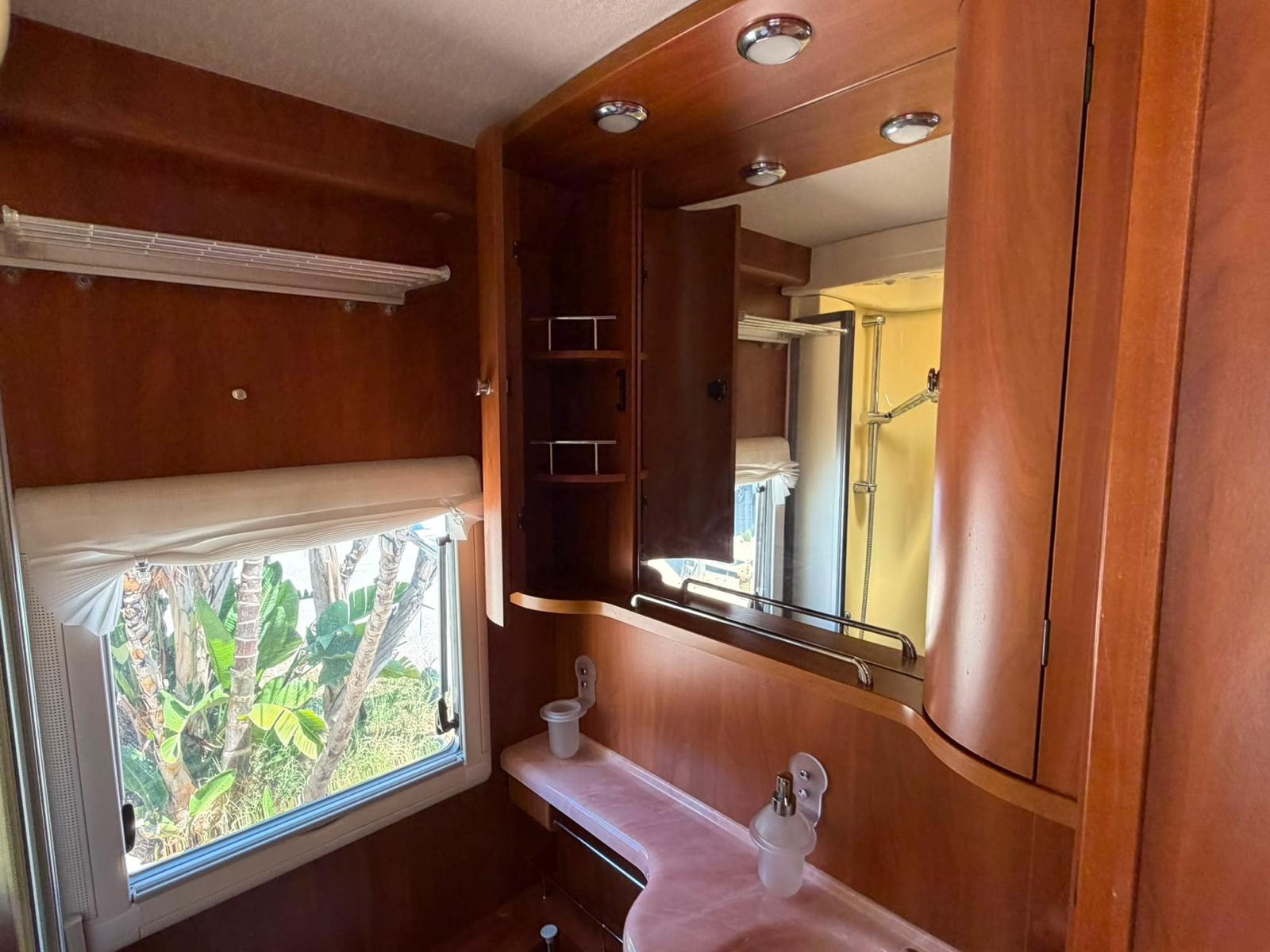 Laika Rexosline 720 Iveco 35c18 Full Opt '2009