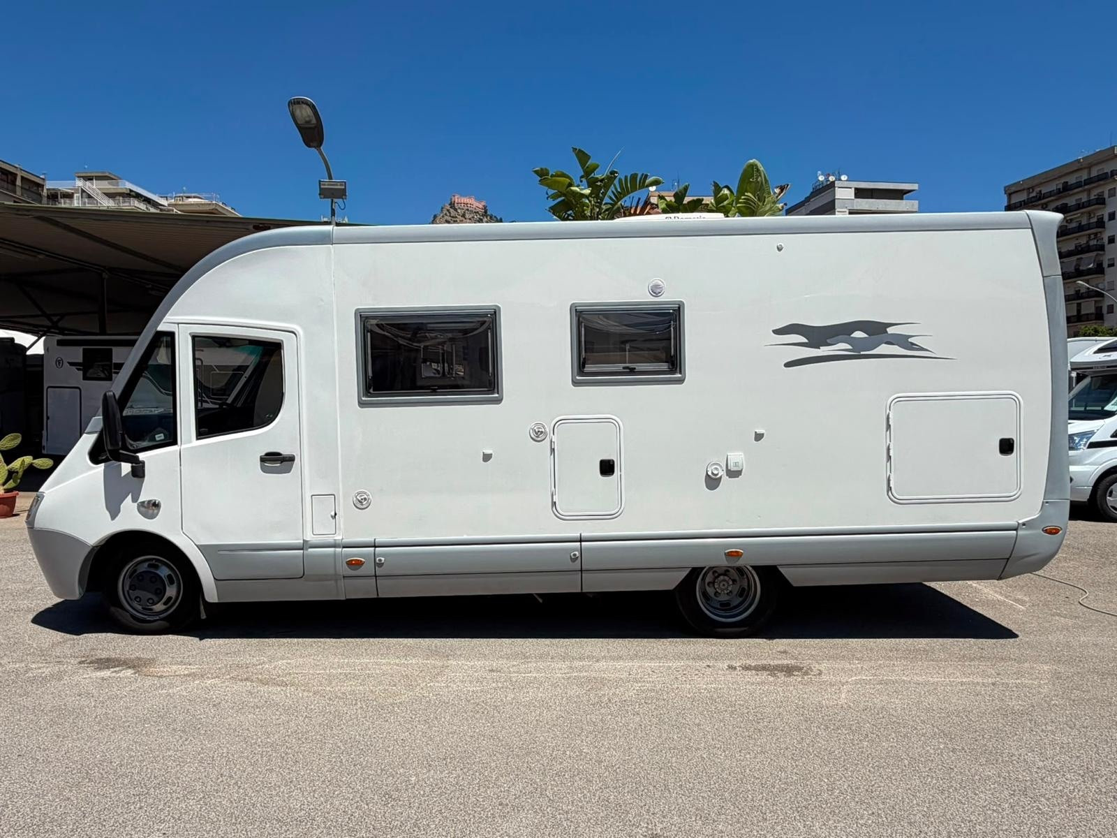 Laika Rexosline 720 Iveco 35c18 Full Opt '2009