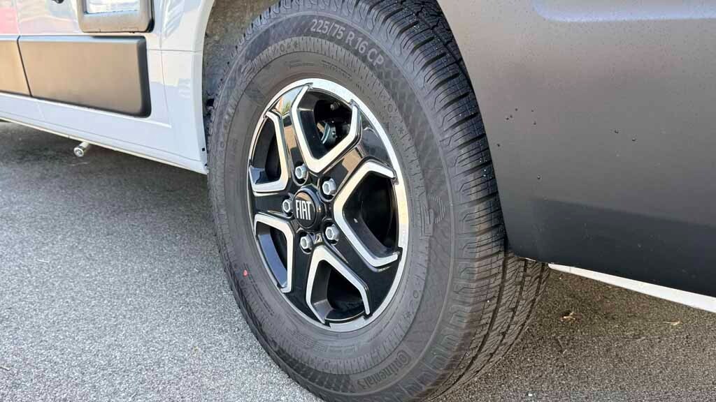 Challenger F&S Sport Edition Automatico
