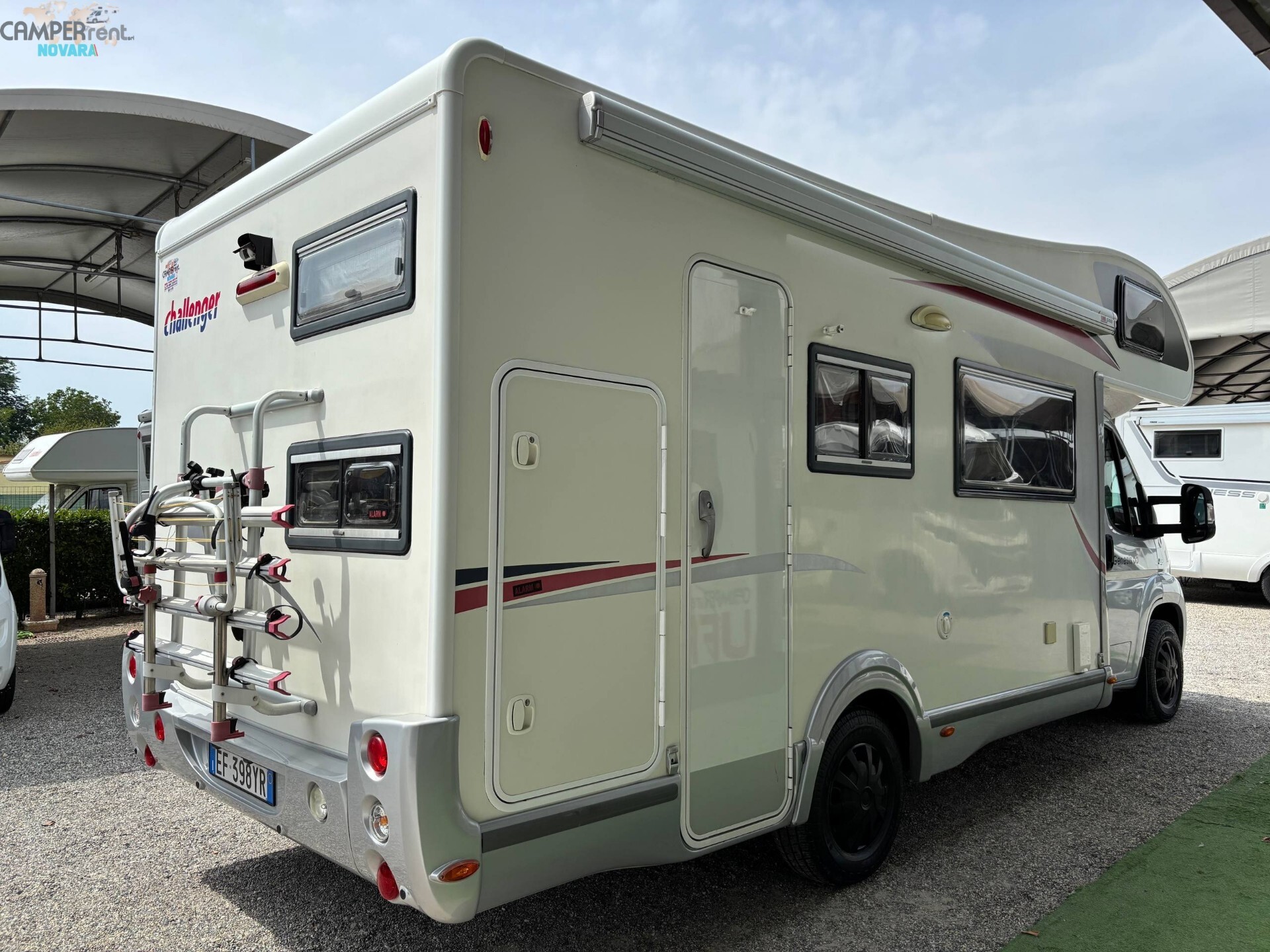 CHALLENGER GENESIS 55 - mansardato con letti a cas