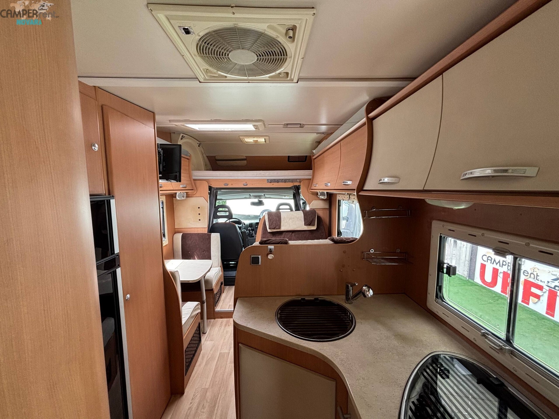 CHALLENGER GENESIS 55 - mansardato con letti a cas