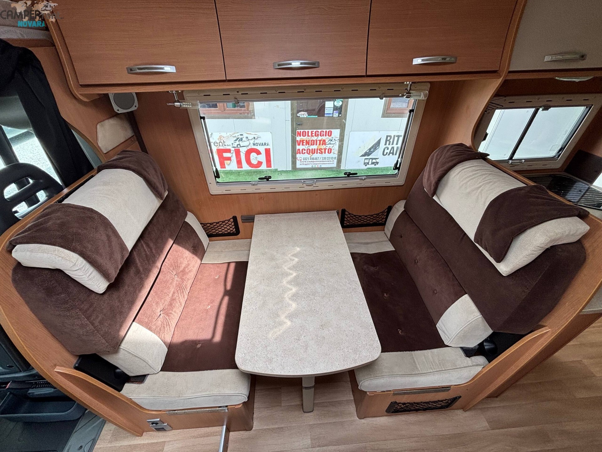 CHALLENGER GENESIS 55 - mansardato con letti a cas