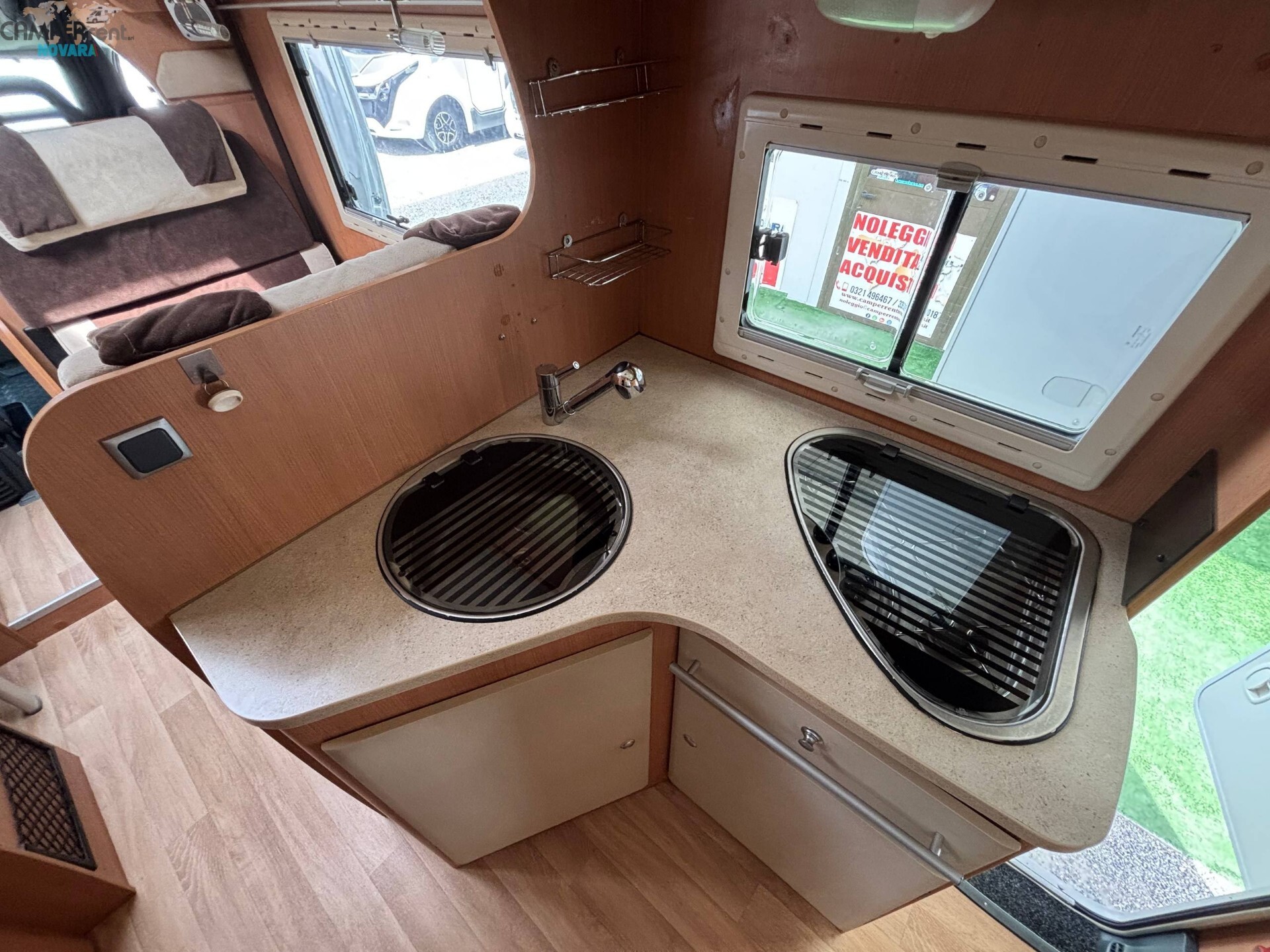 CHALLENGER GENESIS 55 - mansardato con letti a cas