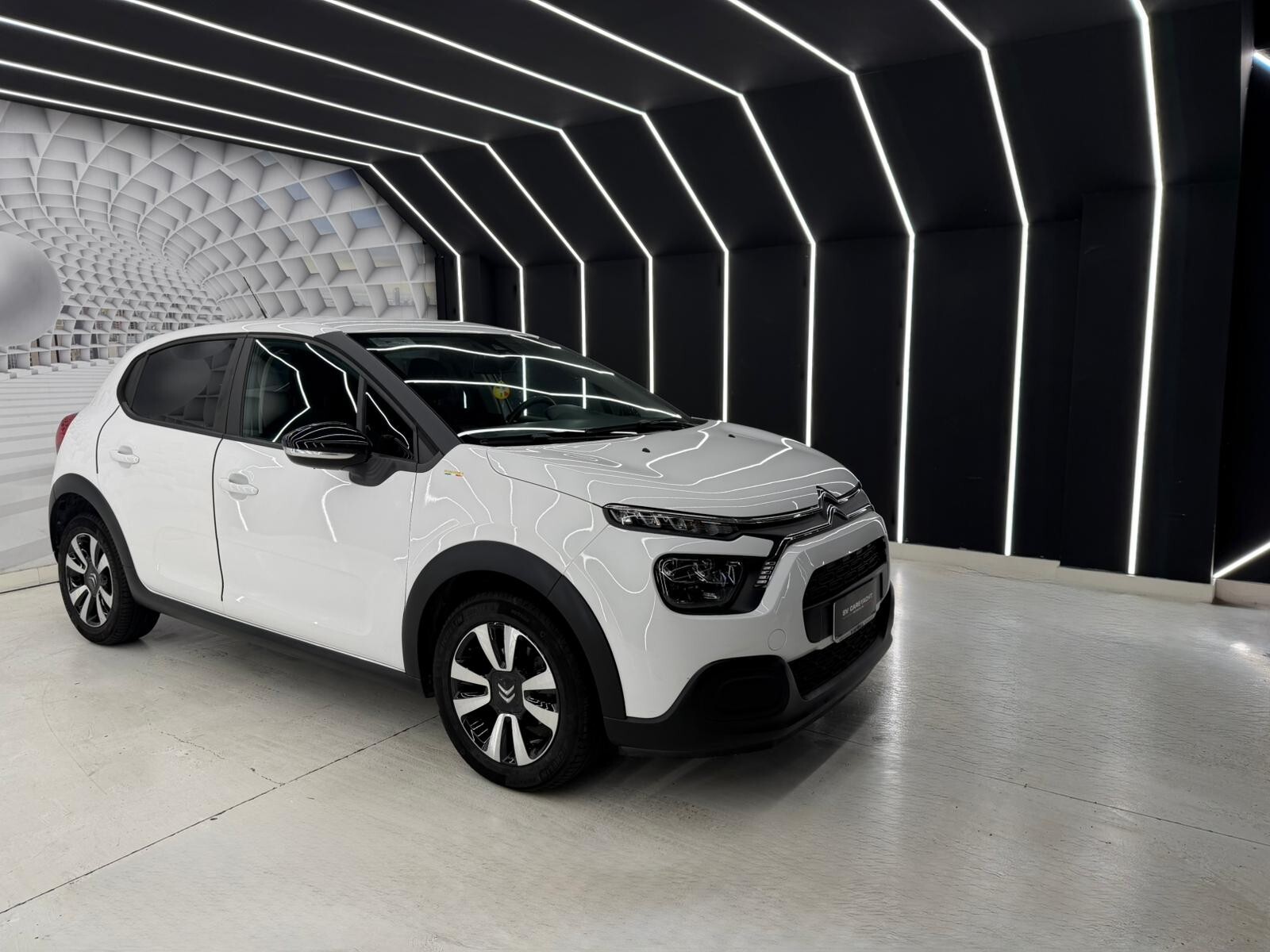 Citroen C3 SHINE-NEOPATENTATI-KM CERTIFICATI-12MESI GARANZIA-PERMUTE &ndash; foto 2