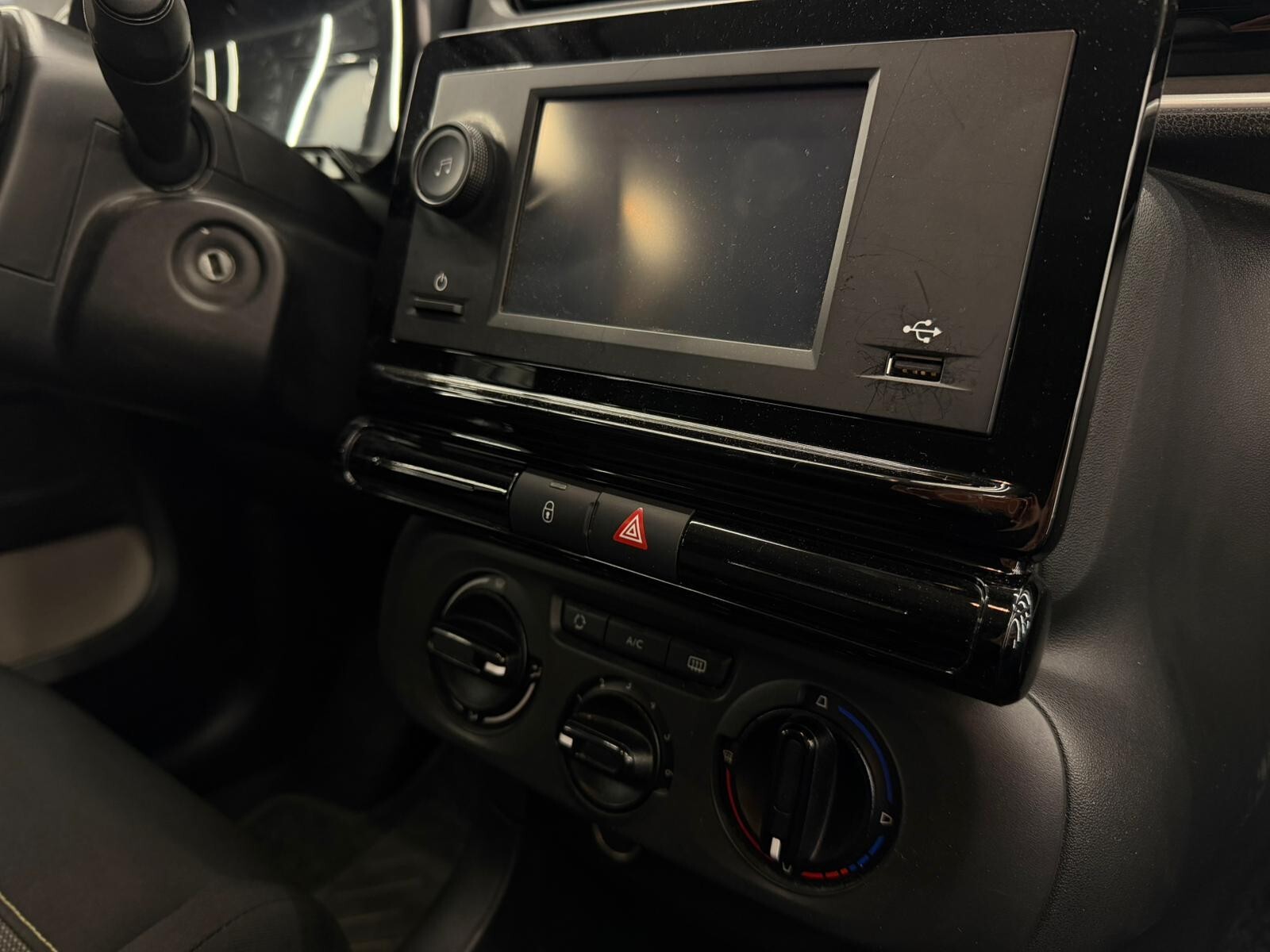 Citroen C3 SHINE-NEOPATENTATI-KM CERTIFICATI-12MESI GARANZIA-PERMUTE &ndash; foto 10