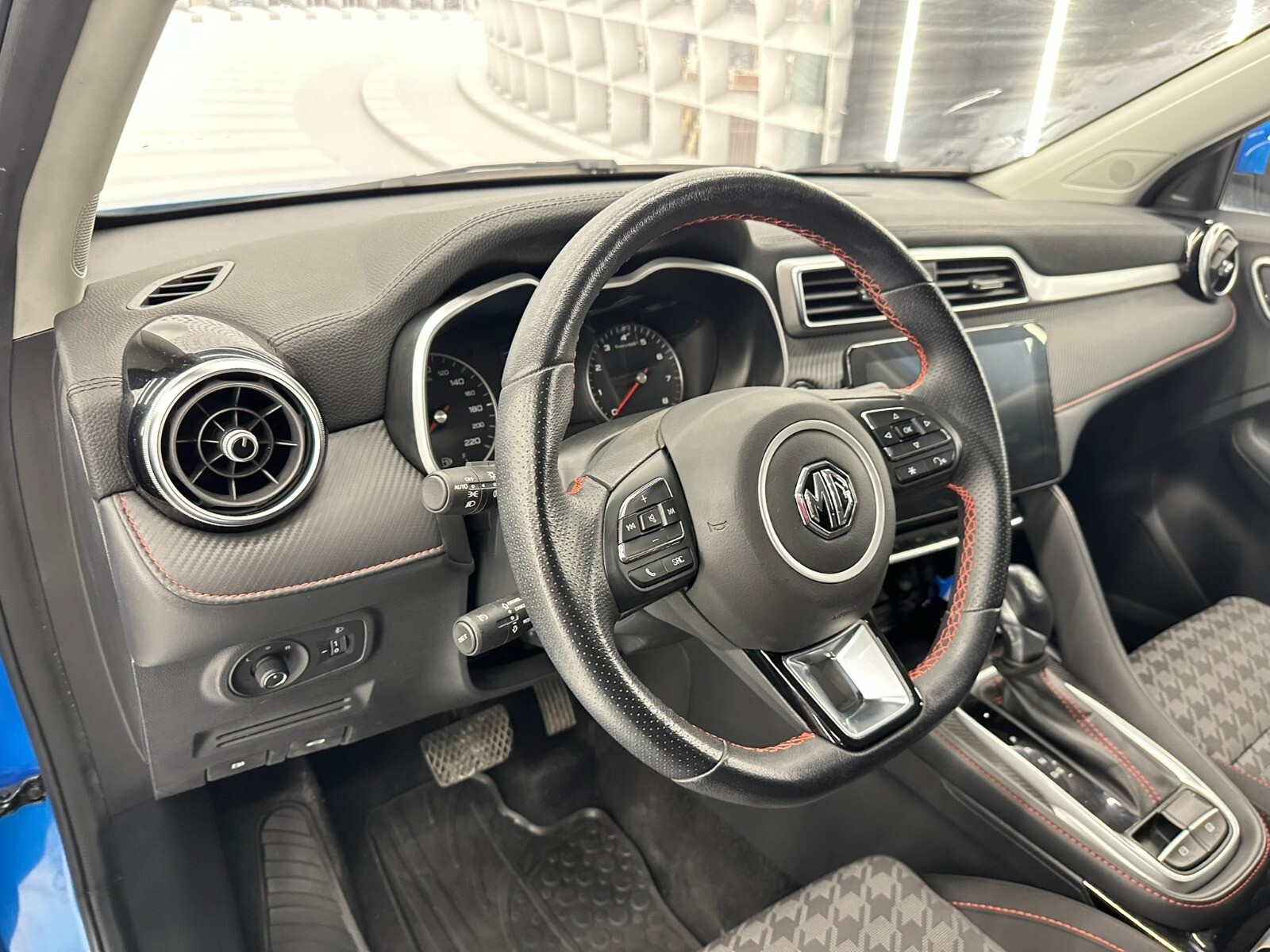 Mg ZS 1.0 111CV-LUXURY-KM REALI-12MESI GARANZIA-PERMUTE &ndash; foto 16
