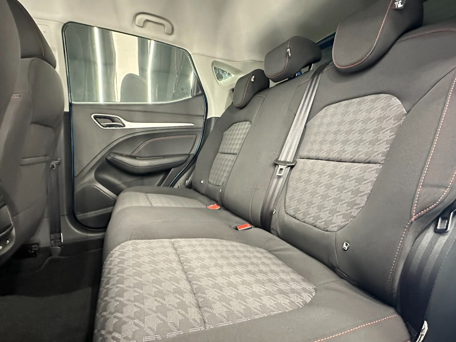 Mg ZS 1.0 111CV-LUXURY-KM REALI-12MESI GARANZIA-PERMUTE &ndash; foto 19