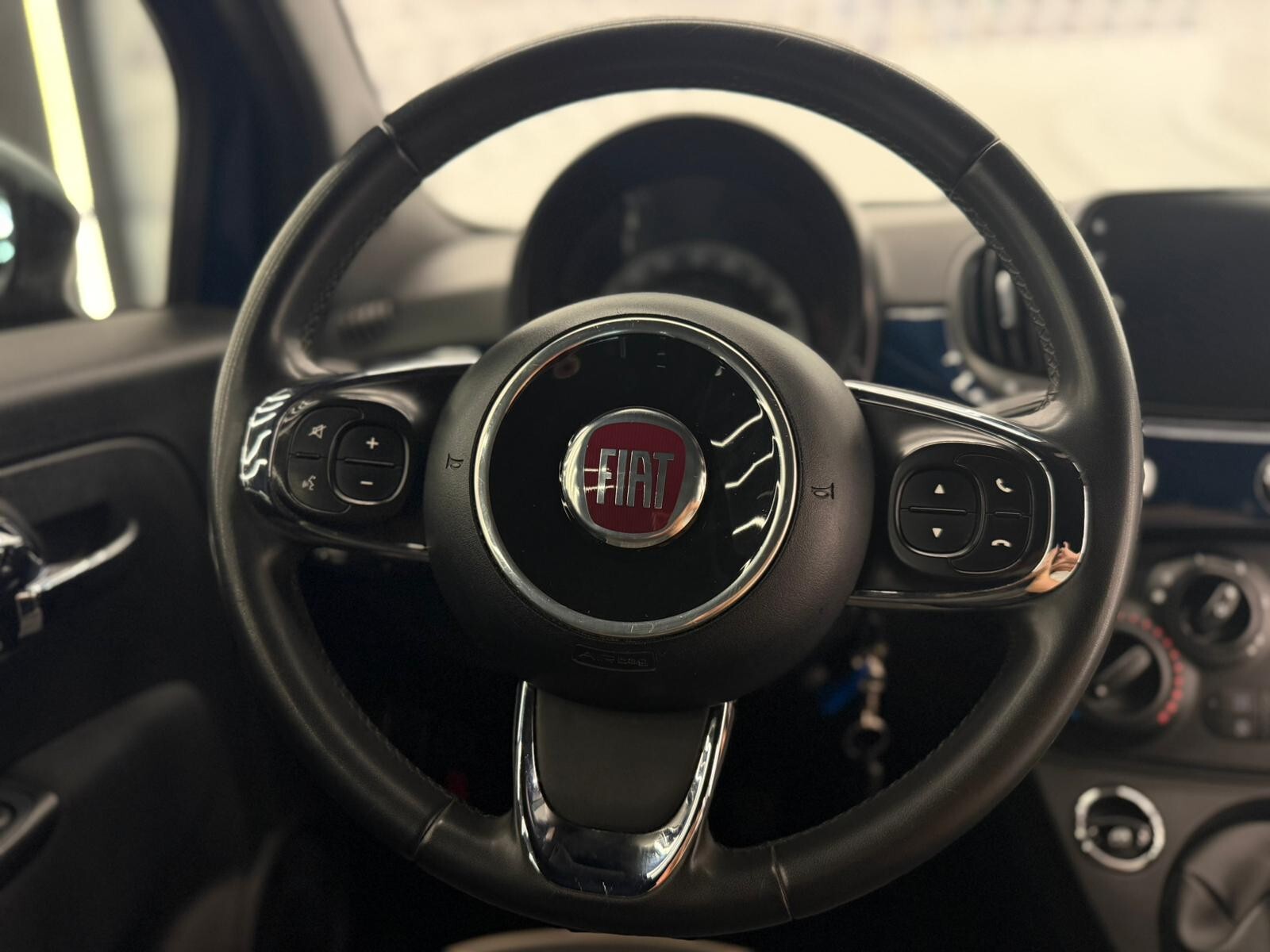 Fiat 500 C 1.0 Hybrid Lounge-70CV-KM CERTIFICATI-12 MESI GARANZIA-PERMUTE &ndash; foto 12