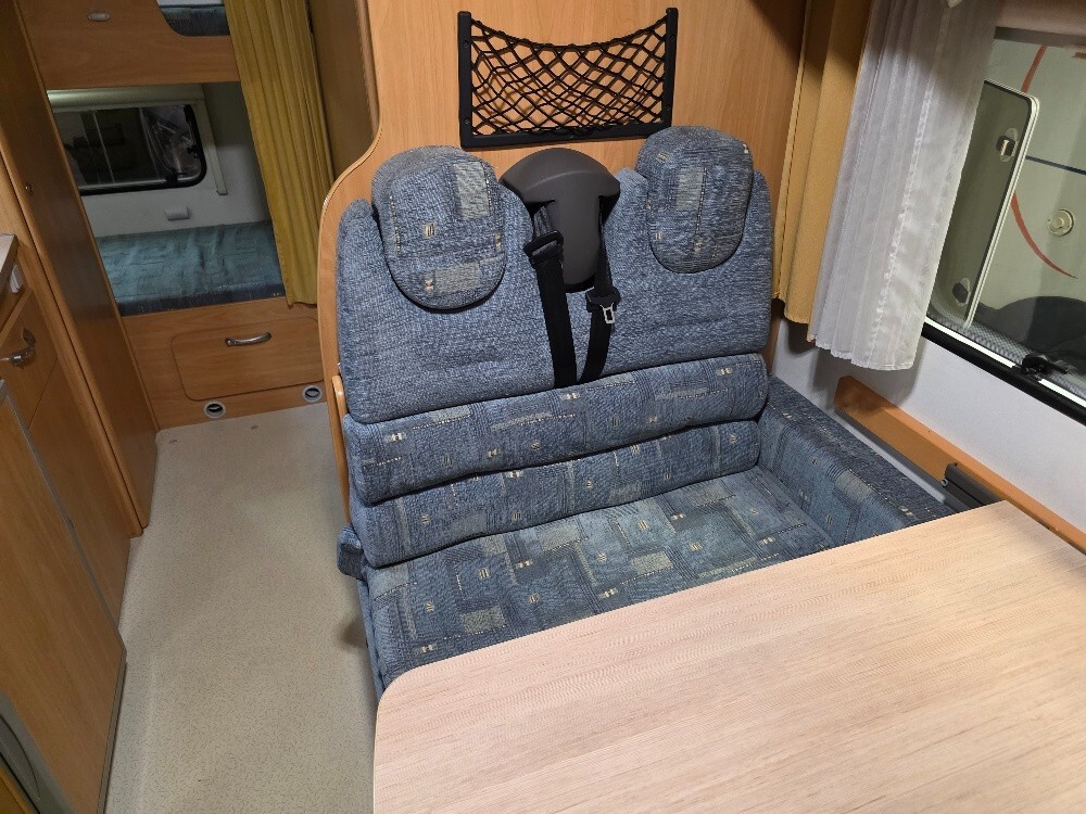CAMPER CHAUSSON FLASH 03