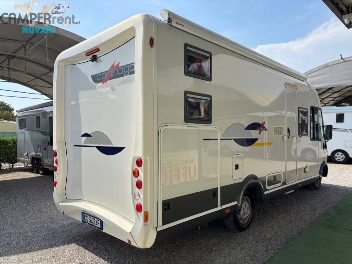 CARTHAGO CHIC I 47 - motorhome con letto matrimoni