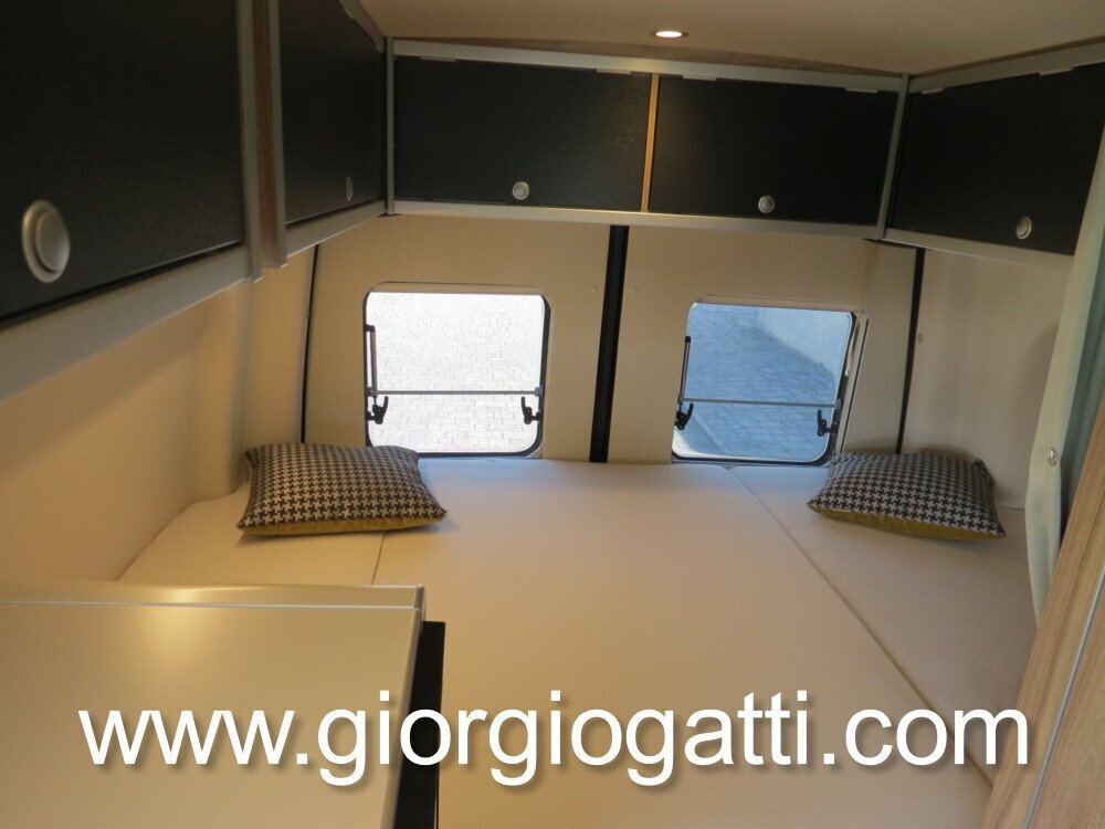 CAMPER PURO HYMER GRAND CANYON S 4X4 CROSSOVER CON