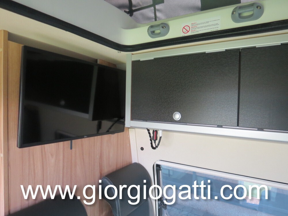 CAMPER PURO HYMER GRAND CANYON S 4X4 CROSSOVER CON