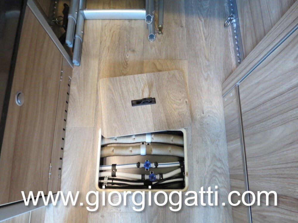 CAMPER PURO HYMER GRAND CANYON S 4X4 CROSSOVER CON