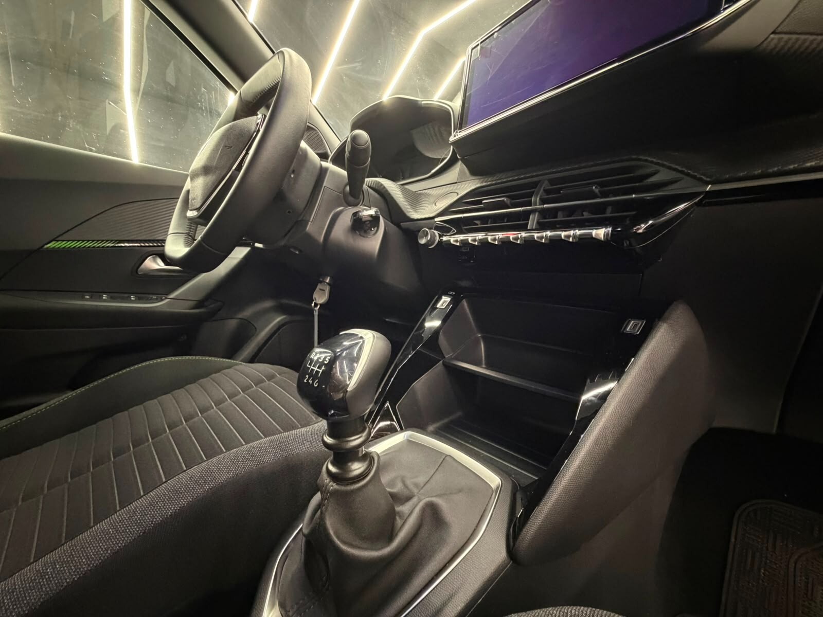 Peugeot 2008 PureTech 100 S&S Allure-KM CERTIFICATI-PERMUTE-GARANZIA INCLUSA &ndash; foto 10