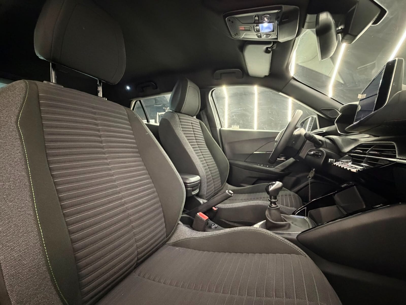 Peugeot 2008 PureTech 100 S&S Allure-KM CERTIFICATI-PERMUTE-GARANZIA INCLUSA &ndash; foto 12