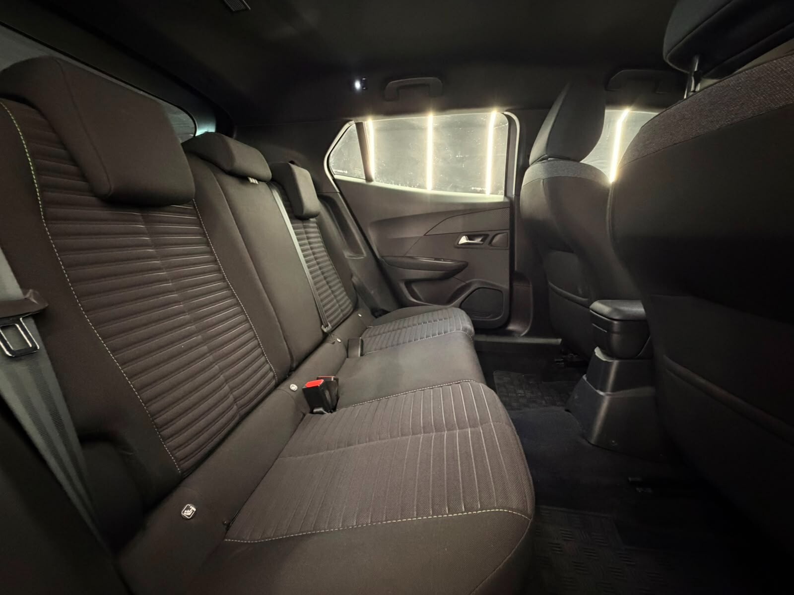 Peugeot 2008 PureTech 100 S&S Allure-KM CERTIFICATI-PERMUTE-GARANZIA INCLUSA &ndash; foto 13