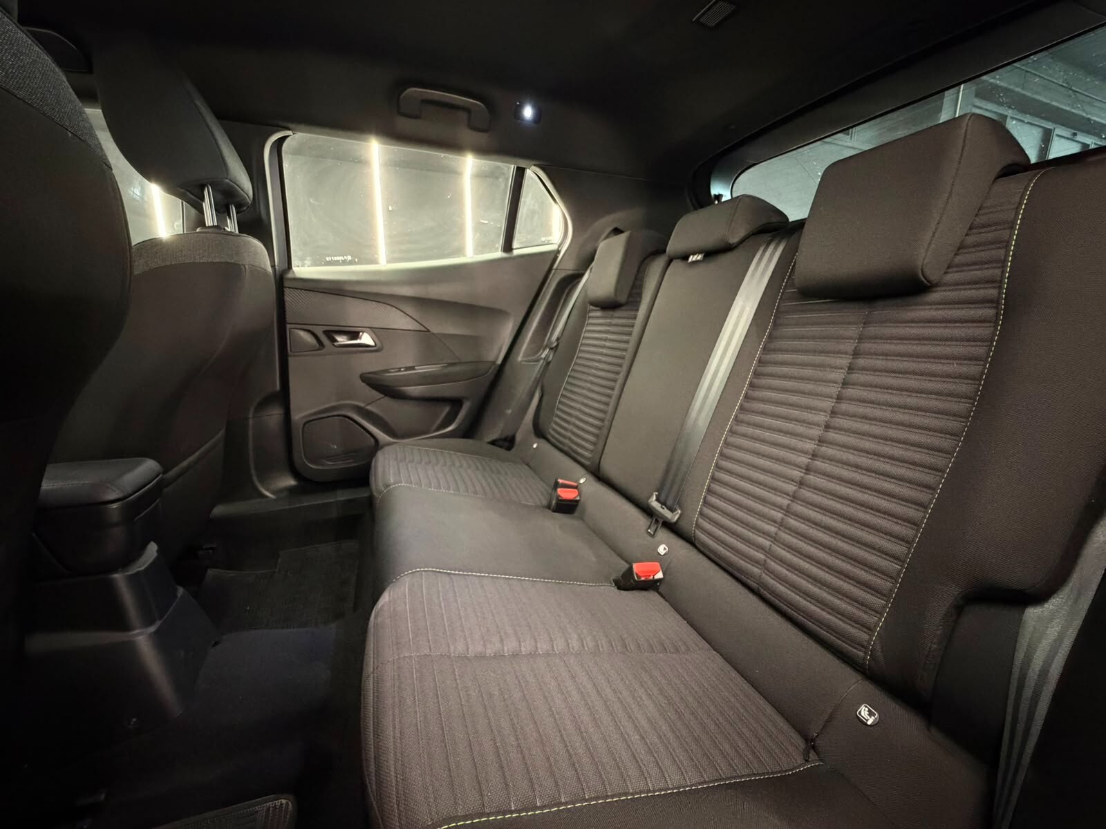 Peugeot 2008 PureTech 100 S&S Allure-KM CERTIFICATI-PERMUTE-GARANZIA INCLUSA &ndash; foto 14