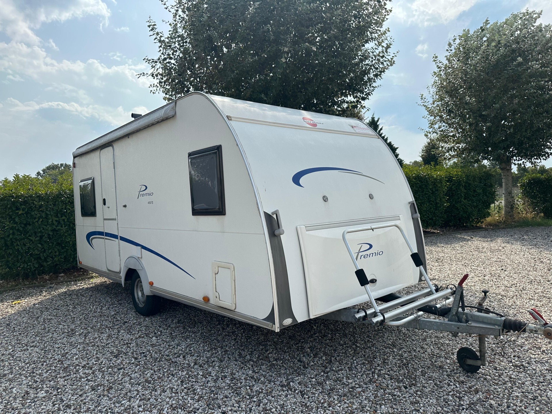 BURSTNER CARAVAN PREMIO 4502 TS