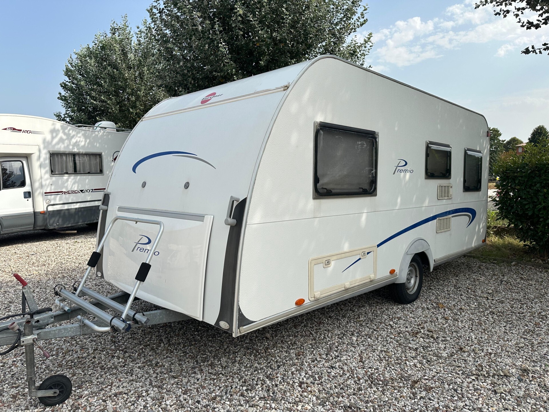 BURSTNER CARAVAN PREMIO 4502 TS