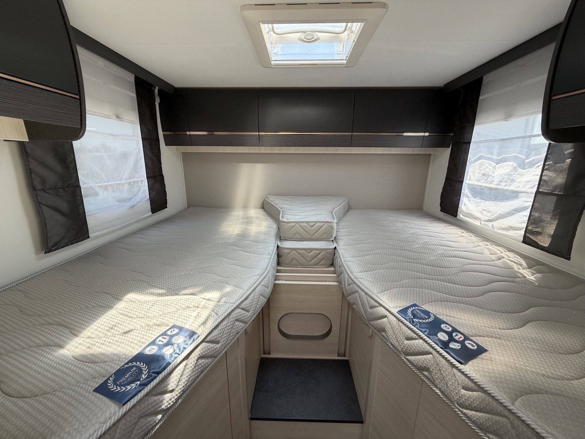Challenger GRAPHITE 287 VIP (Cambio Automatico)