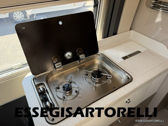 CHAUSSON PREMIUM V 690 FULL GANCIO VAN 636 2021 KM