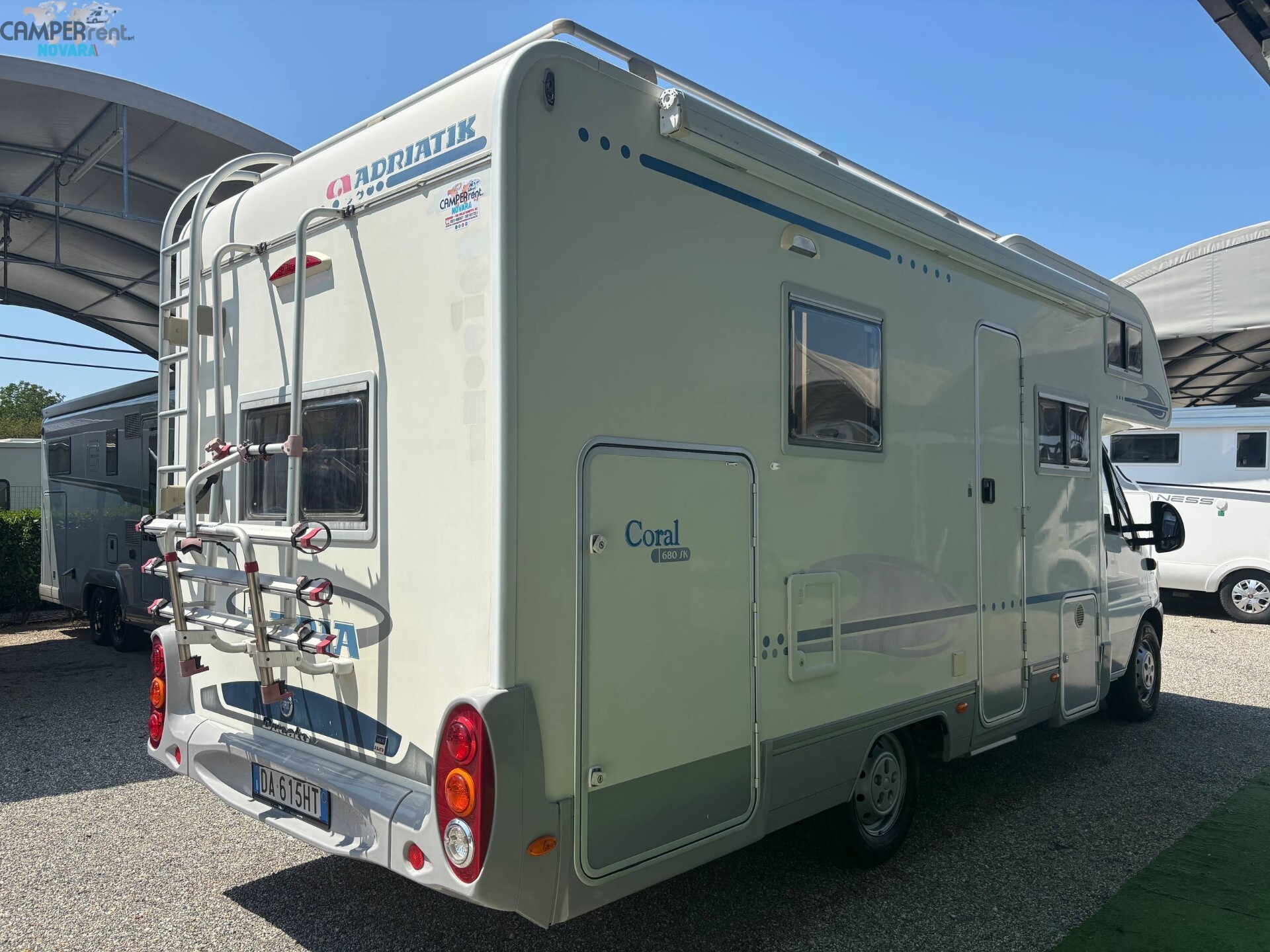 ADRIA ADRIATIK CORAL 680 SK - Mansardato con letti