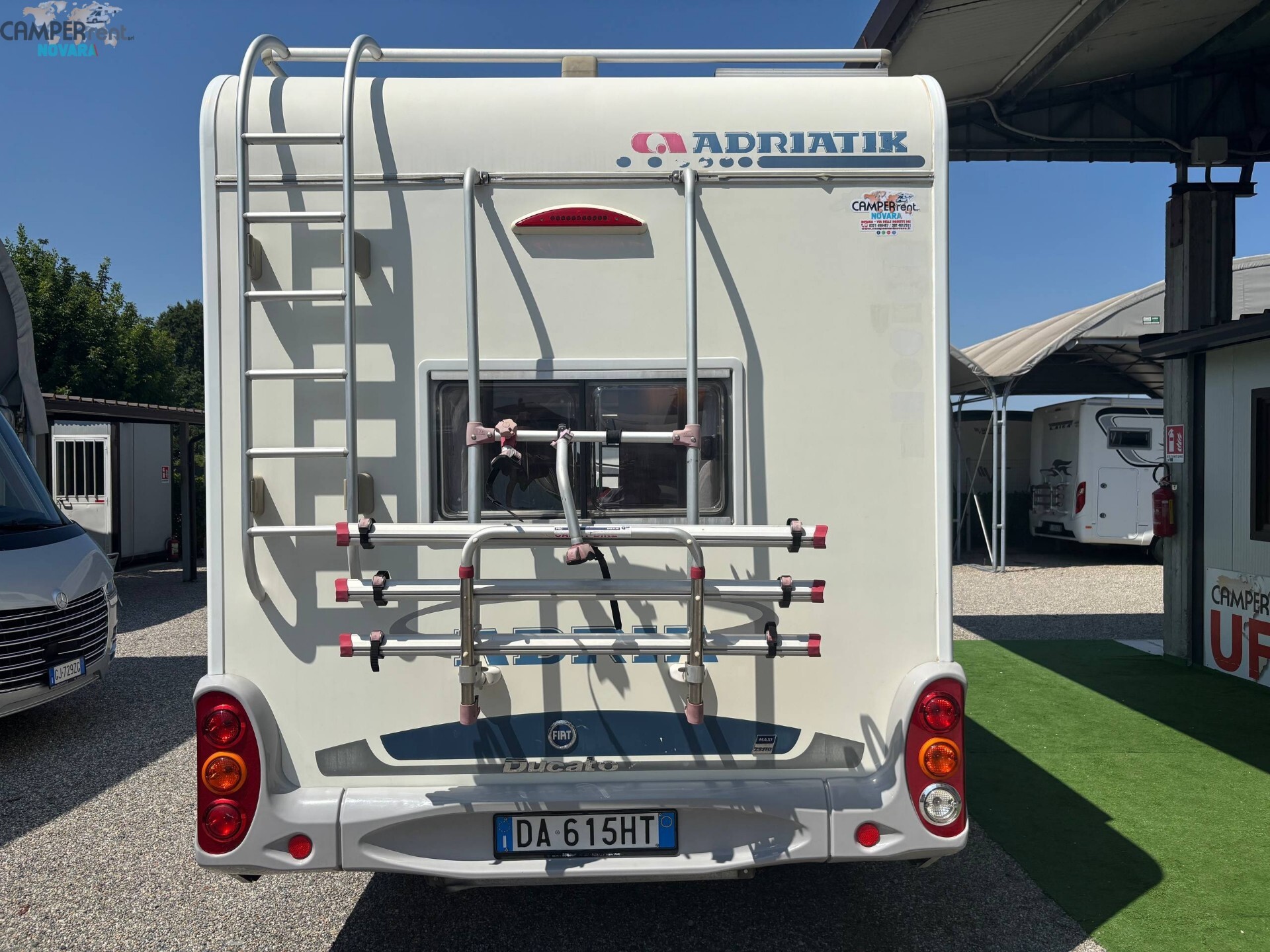 ADRIA ADRIATIK CORAL 680 SK - Mansardato con letti