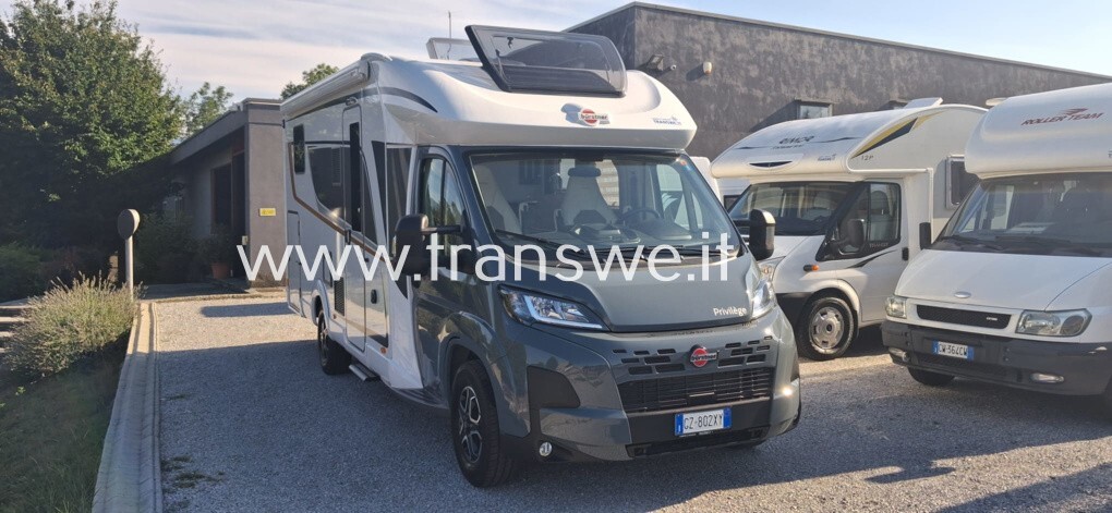 Bürstner Burstner Lyseo Privilege 732TD Letto naut