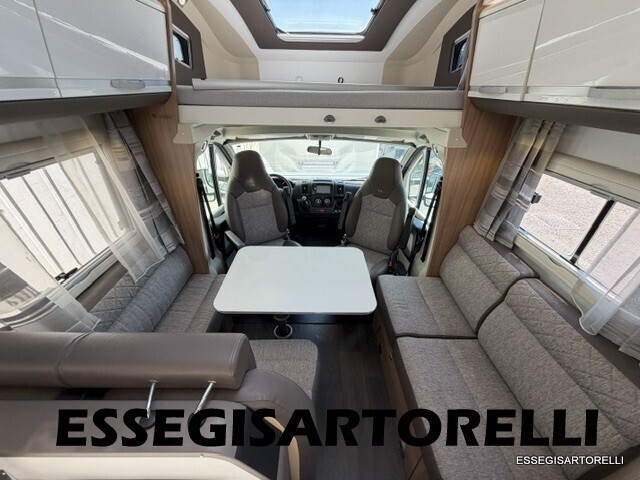 ADRIA CORAL PLUS XL A 670 SP GARAGE WEBASTO 2018 K