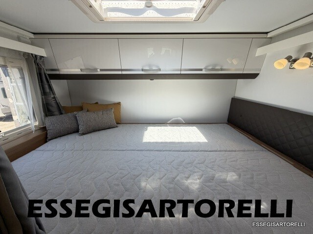 ADRIA CORAL PLUS XL A 670 SP GARAGE WEBASTO 2018 K
